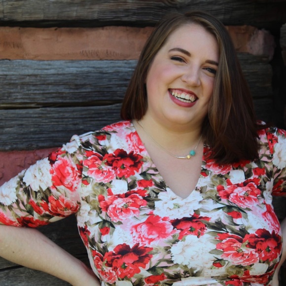 Hi, I’m Sam 🖤 - Picture 3 of 7